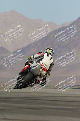 media/Oct-06-2024-Race Pace (Sun) [[d7d39ec7ad]]/10-Turn 9 Backside (1105am)/